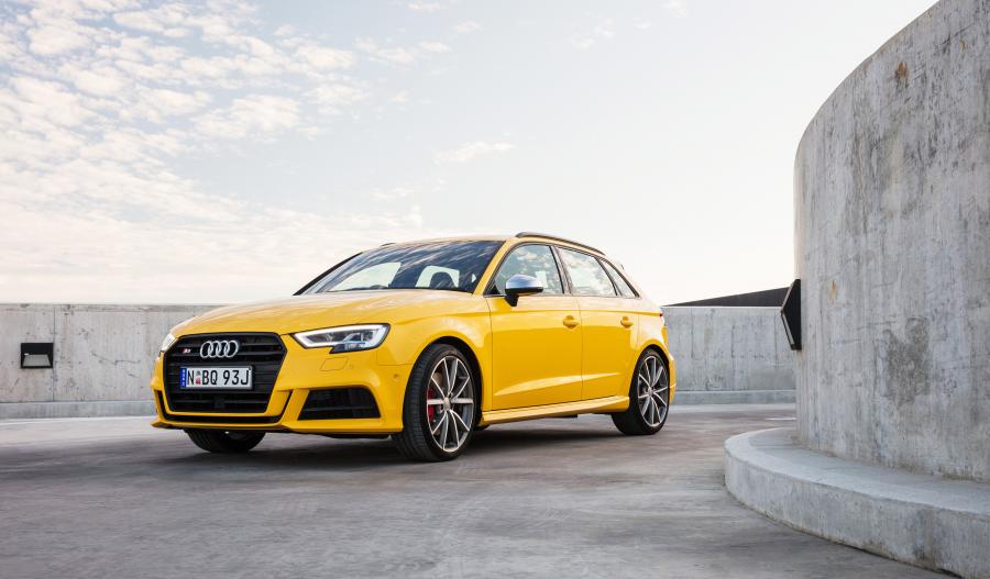  Audi S3 Sportback (8V) 2016 года  (AU) (фото 8 из 17)